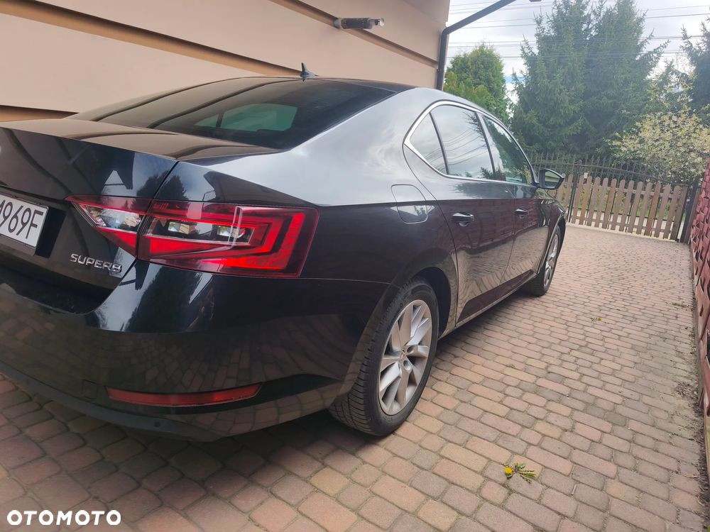 Skoda Superb - 8