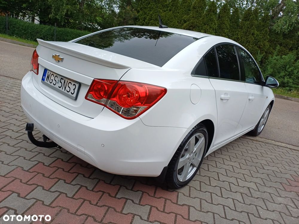 Chevrolet Cruze 2.0 VDCi LS - 19
