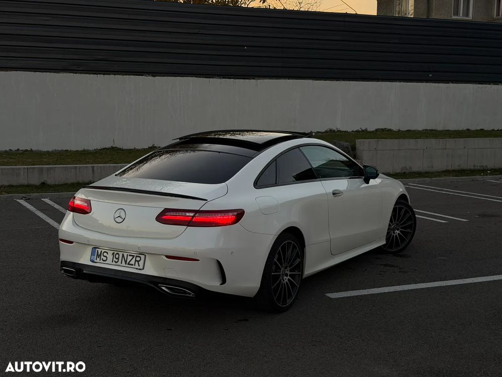 Mercedes-Benz E 220 d 4Matic Coupe 9G-TRONIC AMG Line - 6