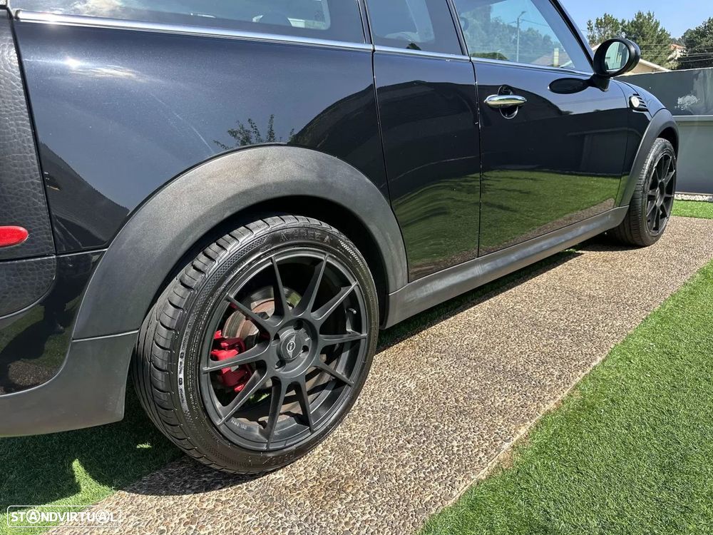 MINI Clubman Cooper D - 29