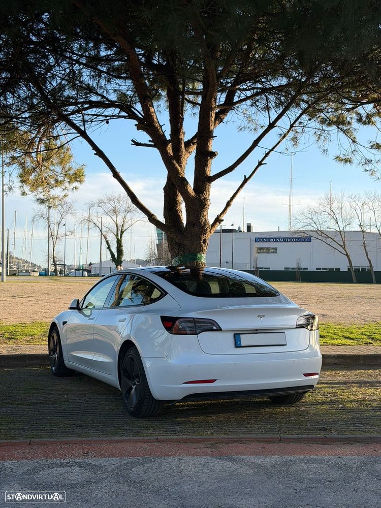 Tesla Model 3 Tração Traseira - 3