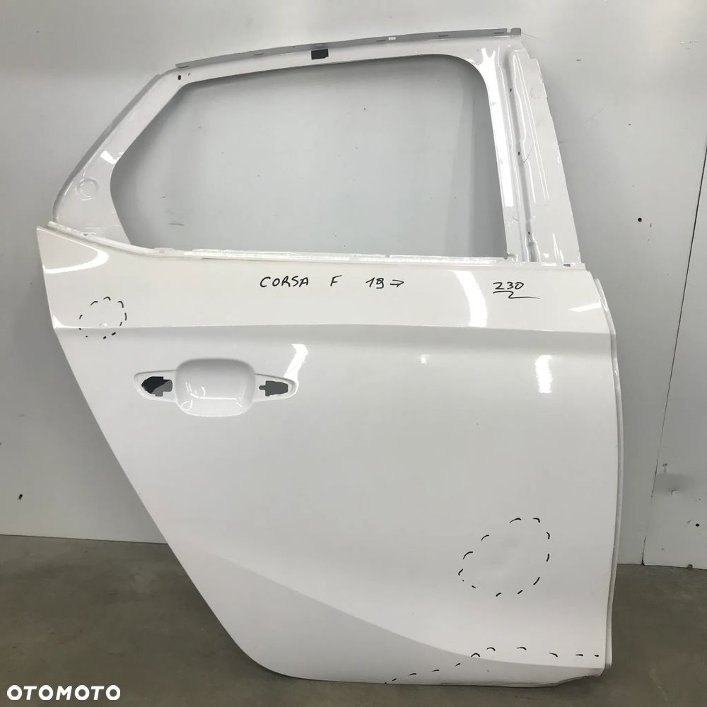 Drzwi Opel corsa F 19- prawe tylne prawy tył