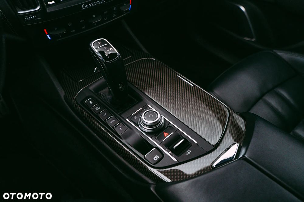 Maserati Levante Diesel Granlusso - 26