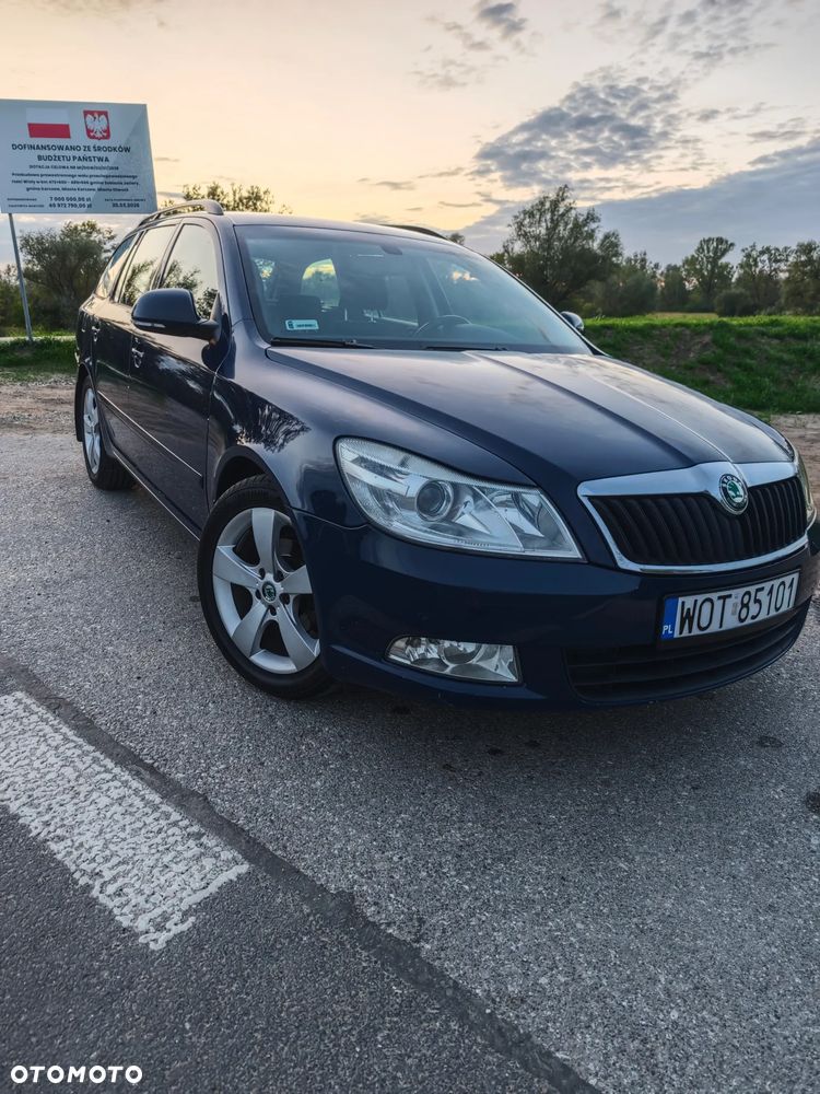 Skoda Octavia 1.6 TDI Ambiente - 1