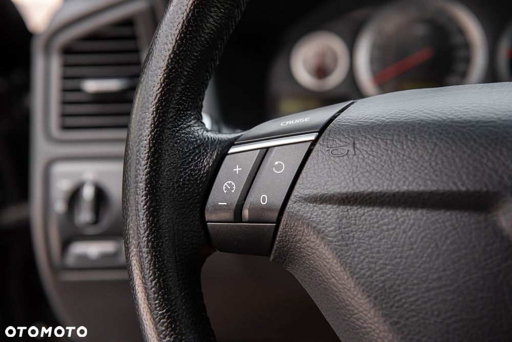 Volvo XC 70 D5 AWD Kinetic - 19