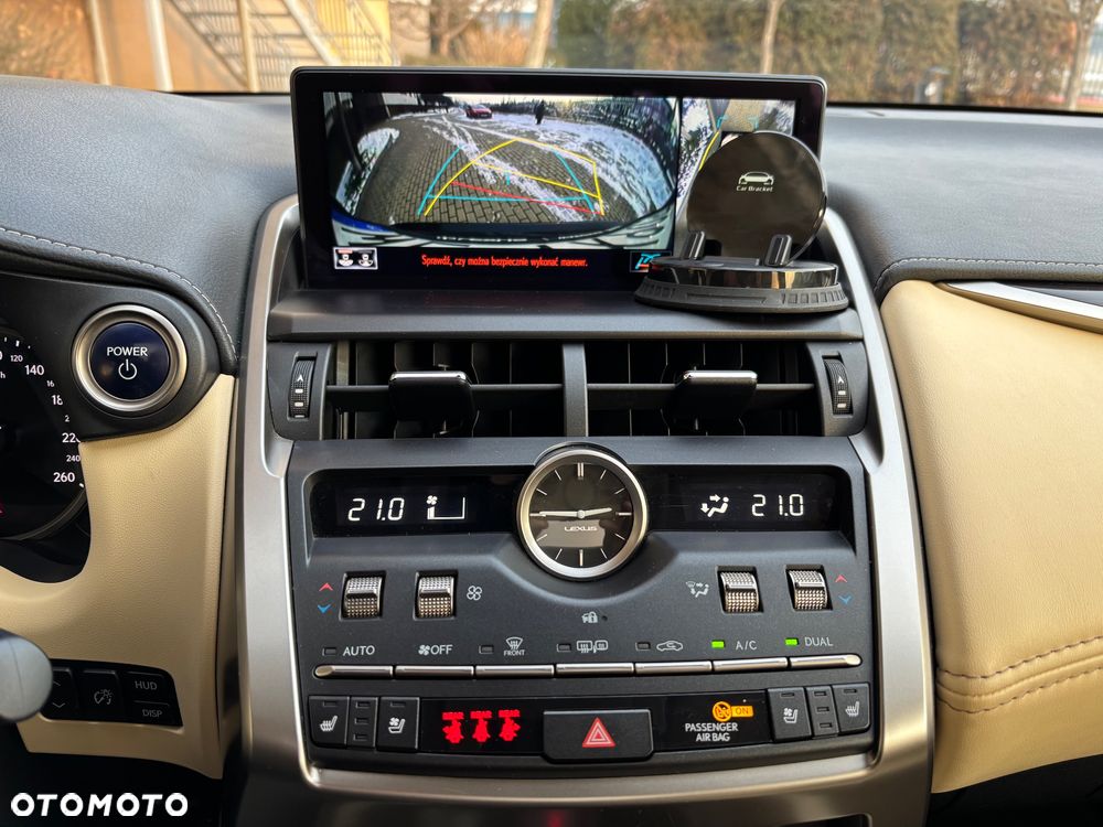 Lexus NX 300h Omotenashi AWD - 11