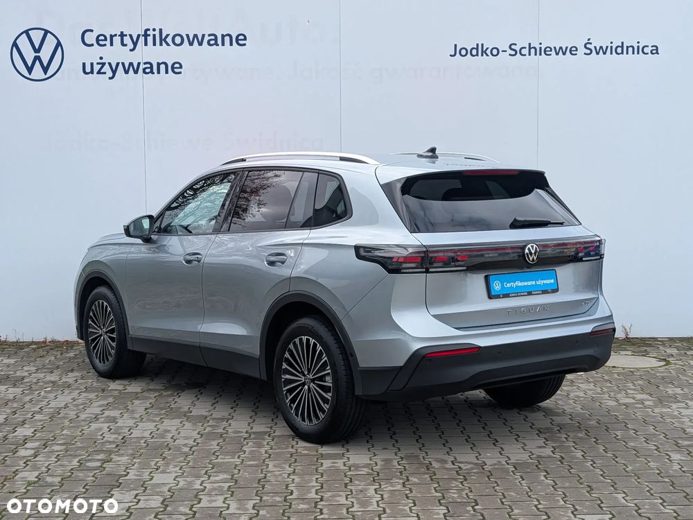 Volkswagen Tiguan 1.5 eTSI Life DSG - 4