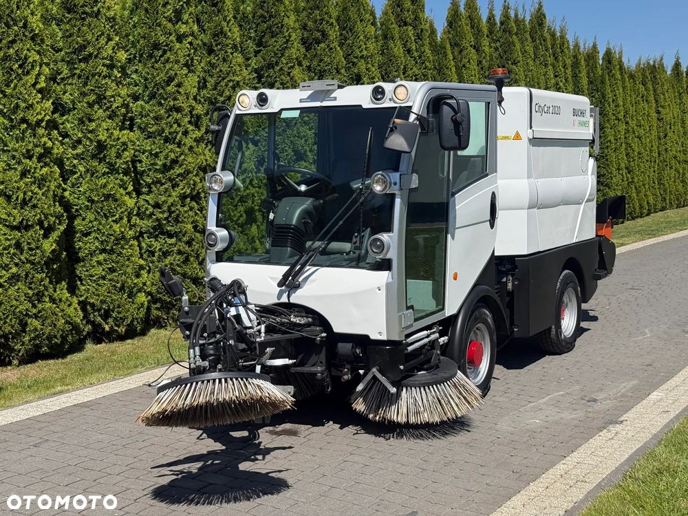 Inny BUCHER CITY CAT 2020 - 2