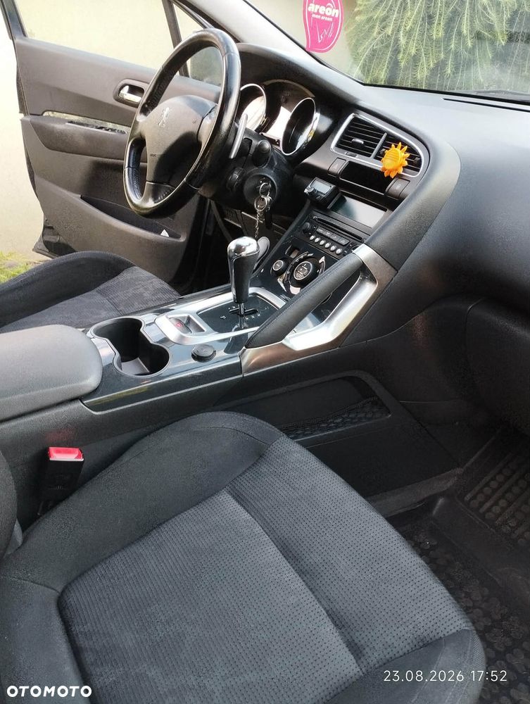 Peugeot 3008 - 17