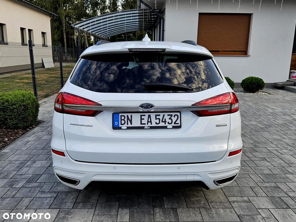 Ford Mondeo - 11