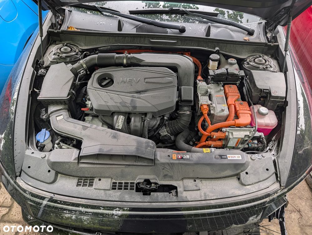Hyundai Sonata - 15