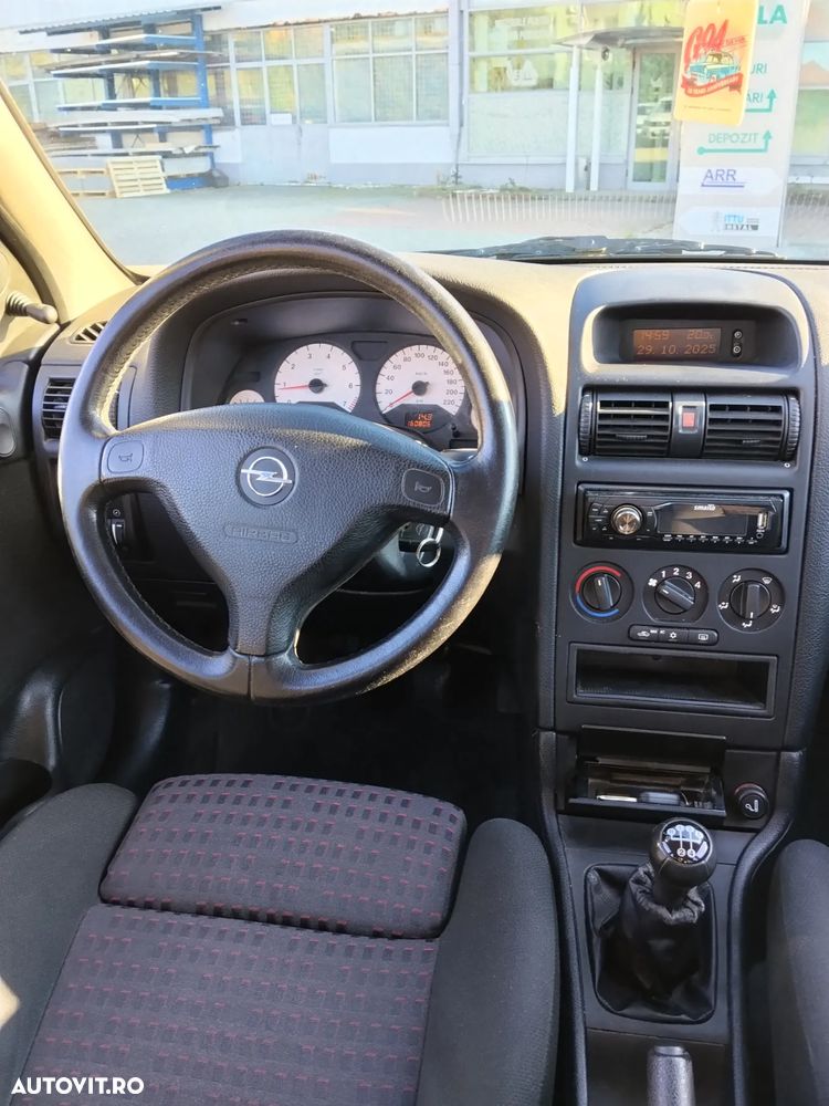 Opel Astra - 6