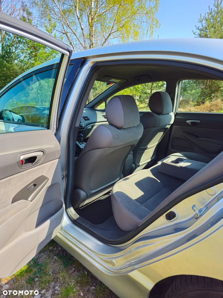 Honda Civic 1.3i-DSI i-VTEC IMA CVT Comfort - 13