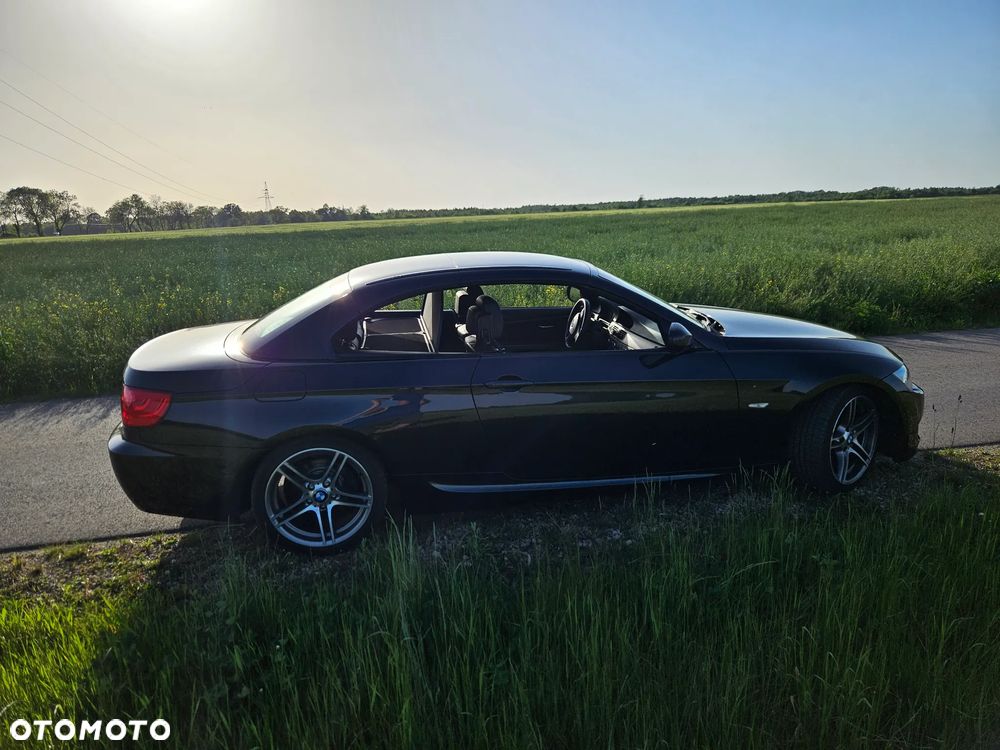 BMW Seria 3 320d DPF M Sport Edition - 14