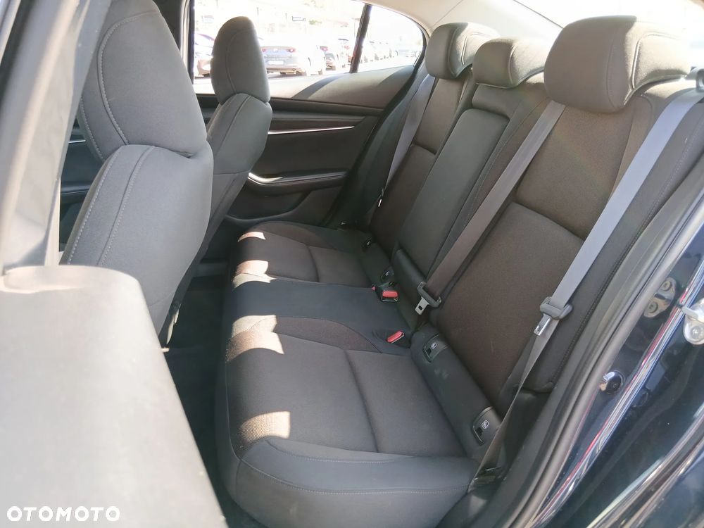 Mazda 3 - 18