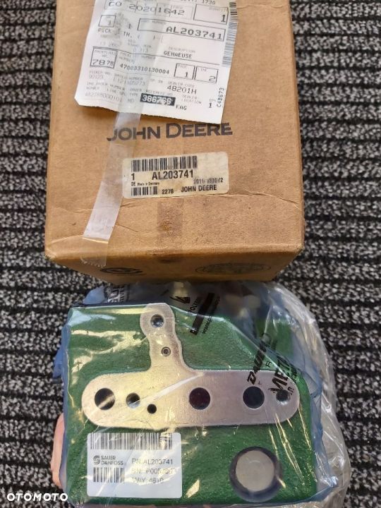 Zawór hydrauliczny sekcji John Deere AL203741 - 1