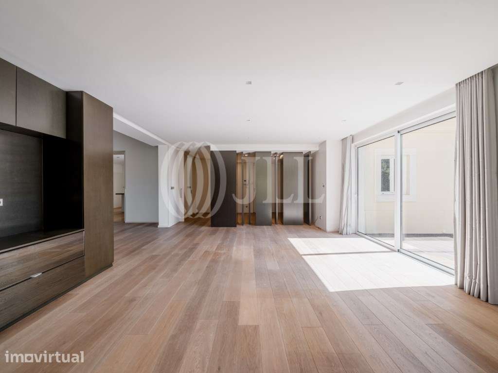 Moradia T4+2 com piscina, na Quinta da Marinha, Cascais - Grande imagem: 3/30