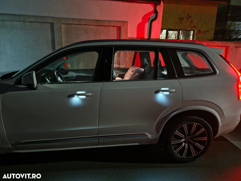 Volvo XC 90 B5 MHEV AWD 7 locuri Plus Bright - 12