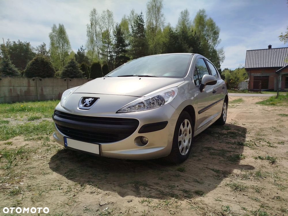 Peugeot 207 1.4 16V Trendy - 1