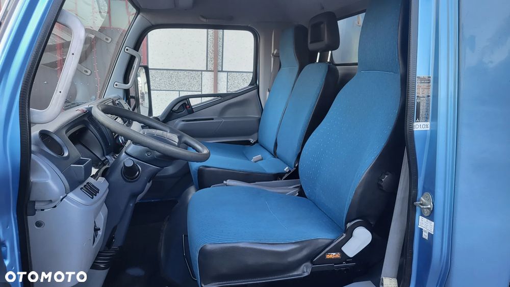 Mitsubishi Canter Fuso  3c15 kontener / plandeka / skrzynia/Silnik 3.0 jak w iveco daily / - 21