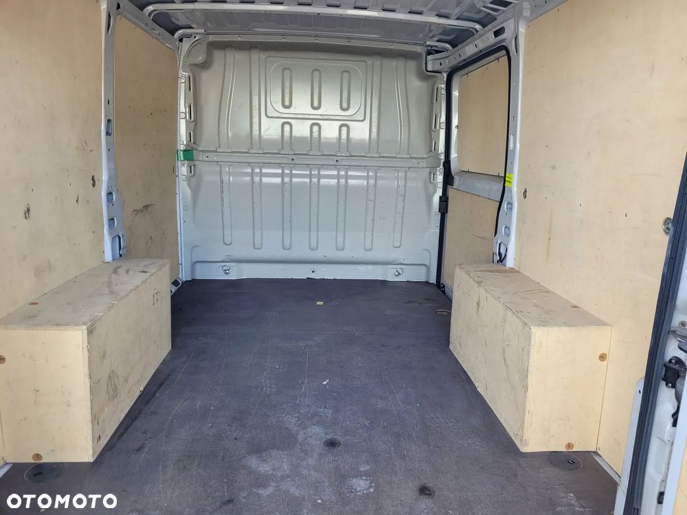 Opel Movano - 9