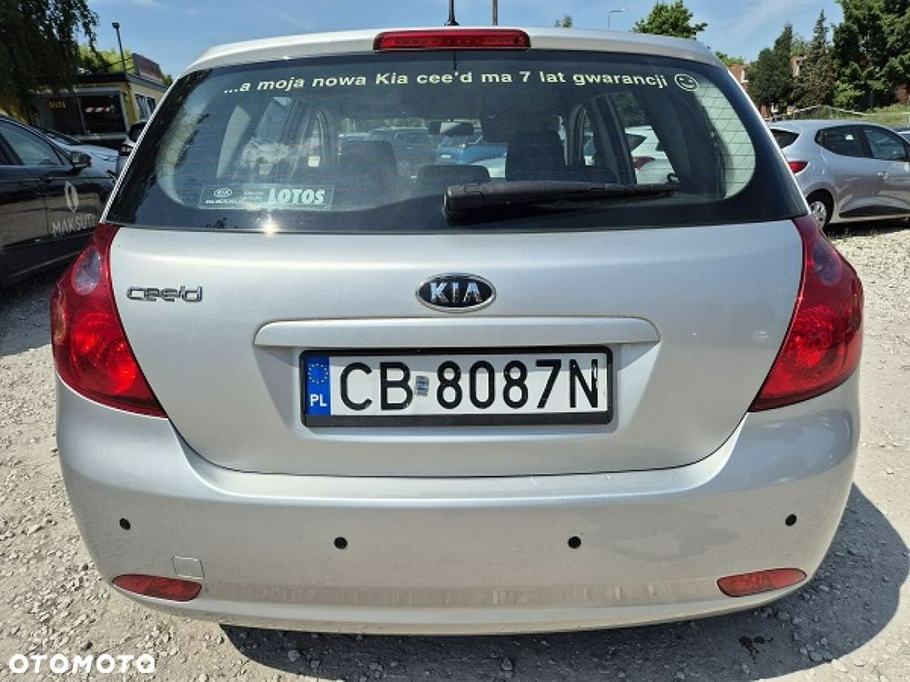 Kia Ceed - 3