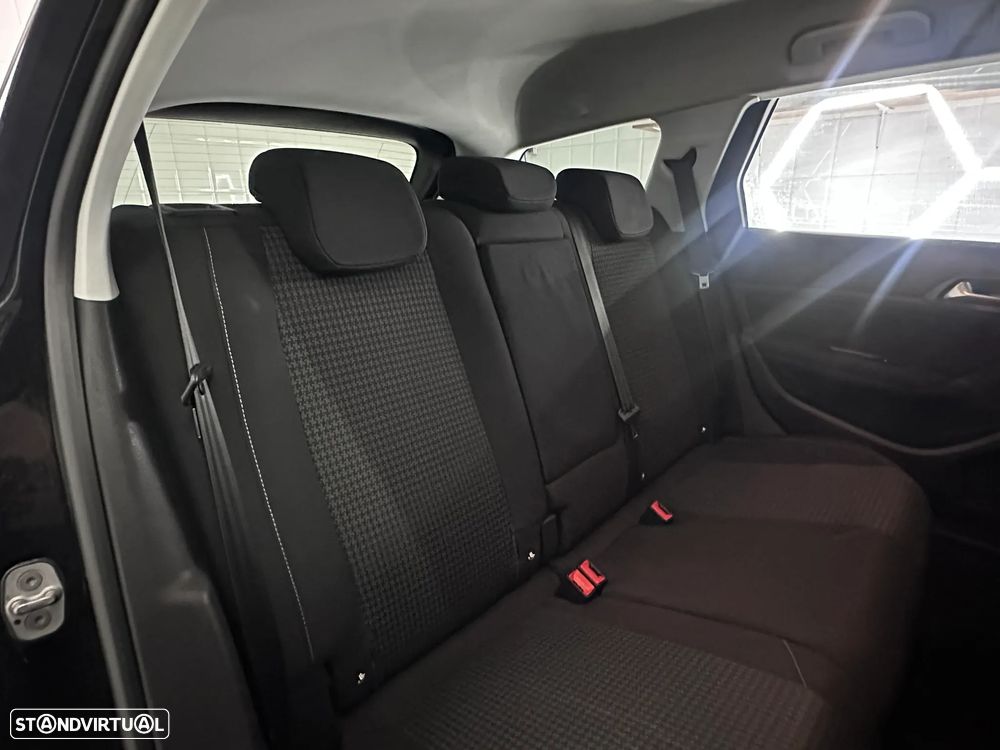 Peugeot 308 SW 1.6 BlueHDi Style - 12