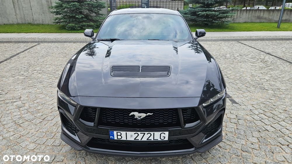 Ford Mustang - 8