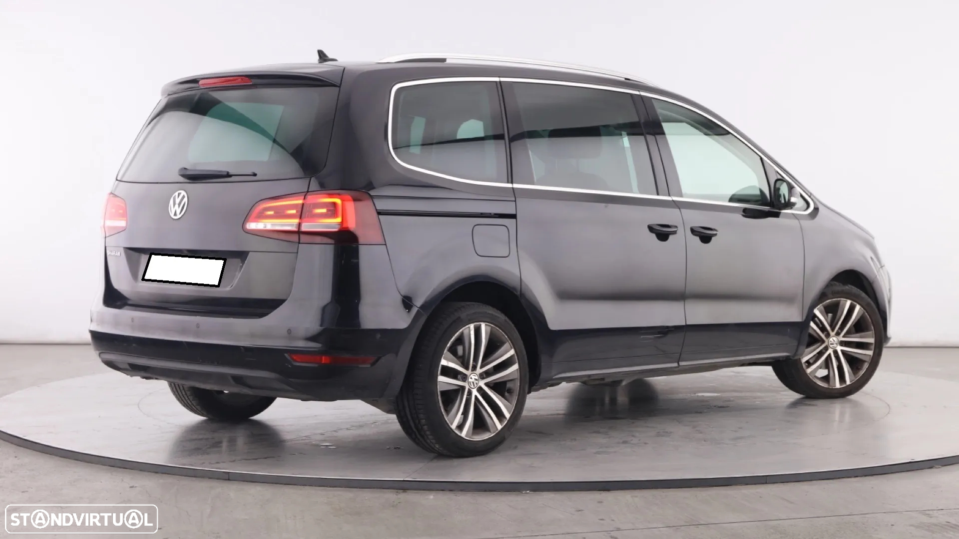 VW Sharan 2.0 TDI Blue Highline DSG - 3