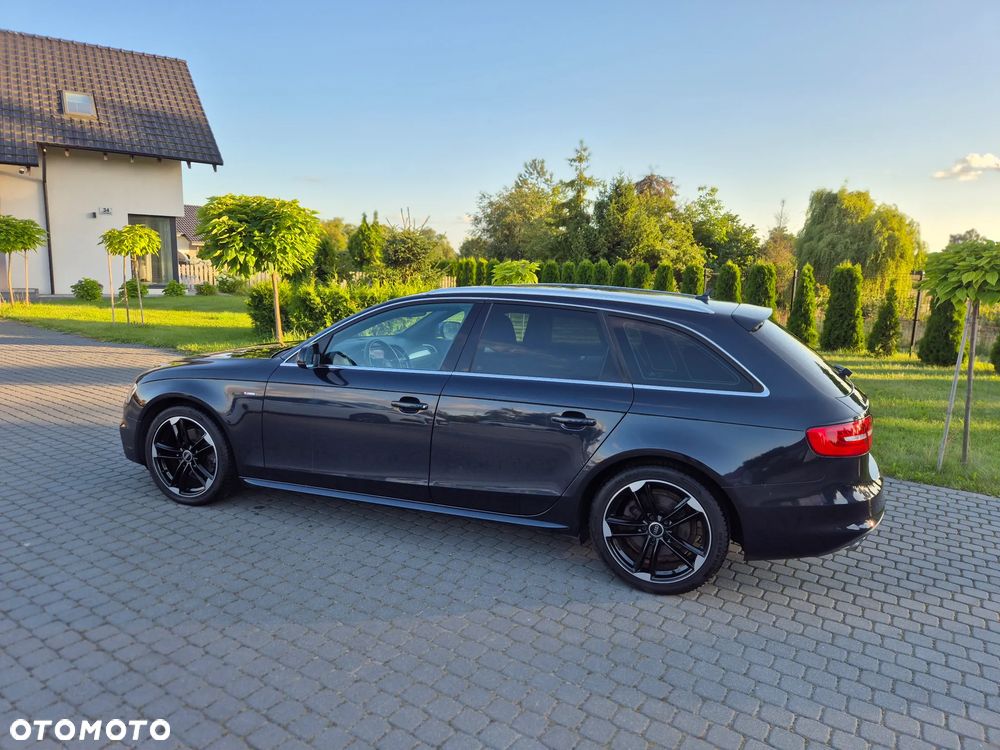 Audi A4 Avant - 14