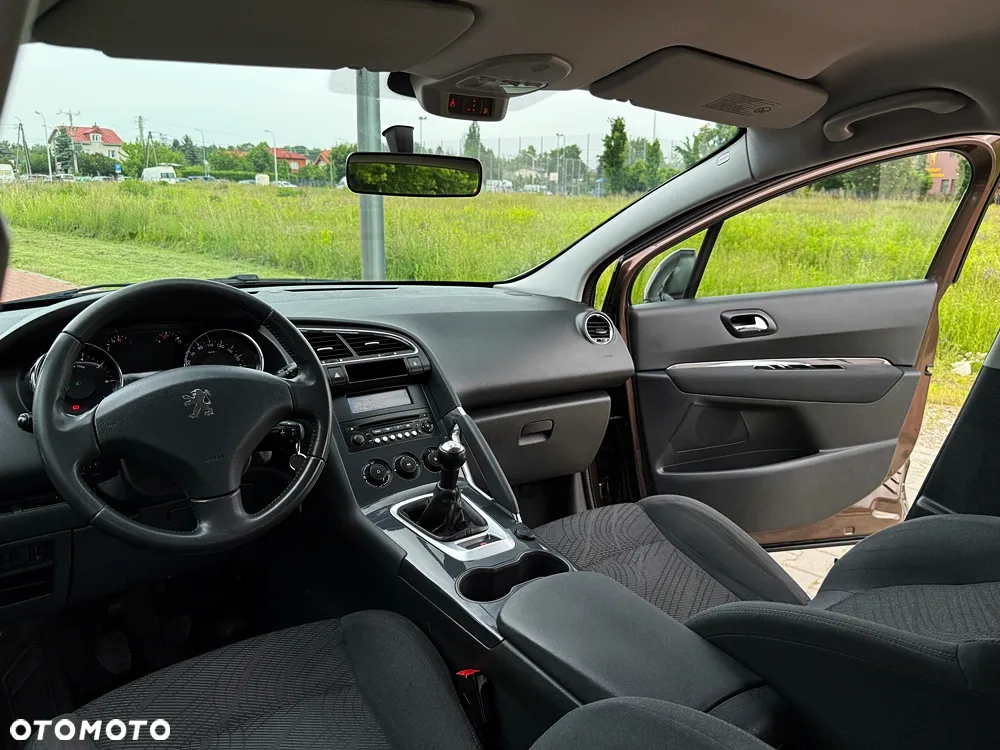 Peugeot 3008 1.6 Trendy - 32