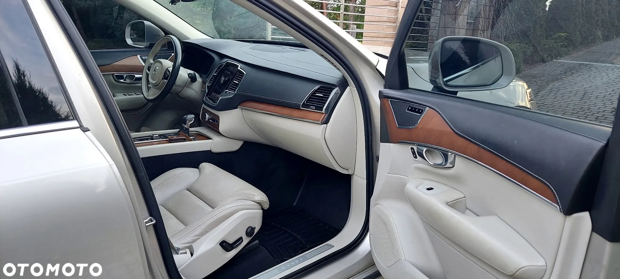 Volvo XC 90 T6 AWD Inscription 7os - 12