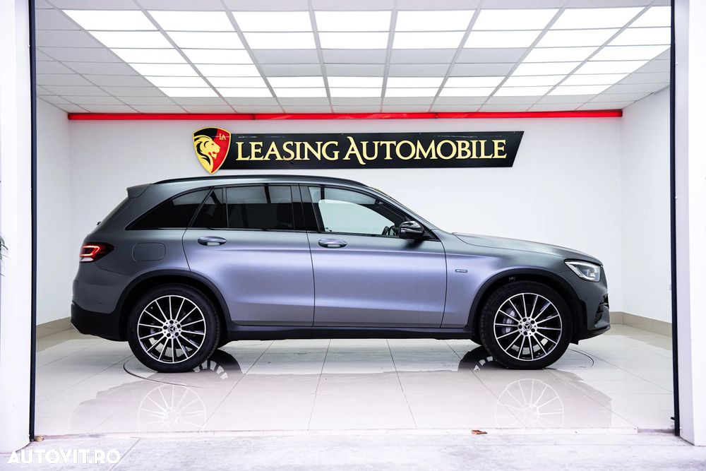 Mercedes-Benz GLC 300 de 4Matic 9G-TRONIC AMG Line - 9