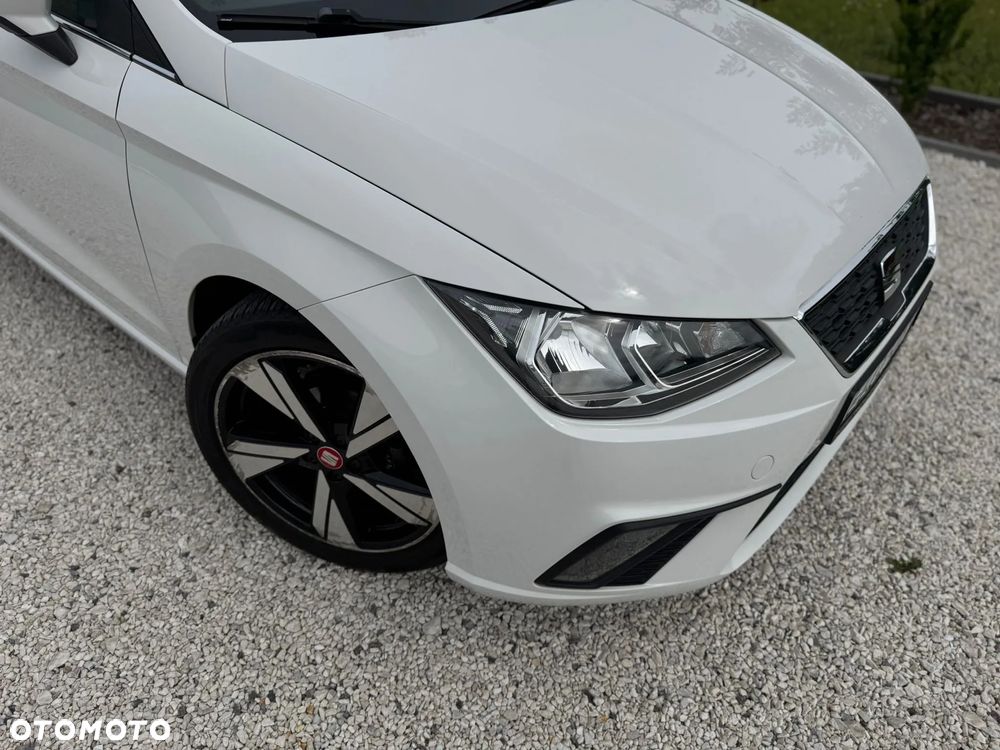 Seat Ibiza 1.0 EcoTSI S&S FR - 11