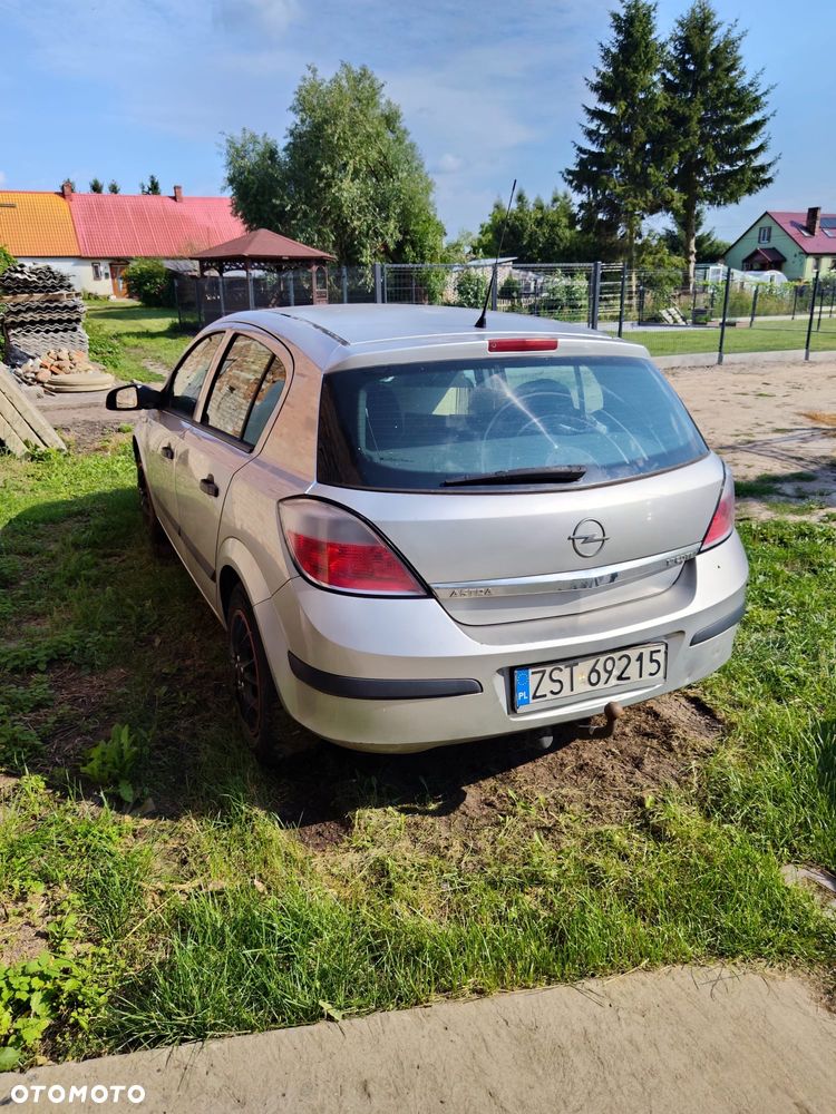 Opel Astra - 3