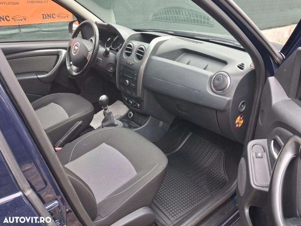 Dacia Duster dCi 110 FAP 4x4 Laureate - 16