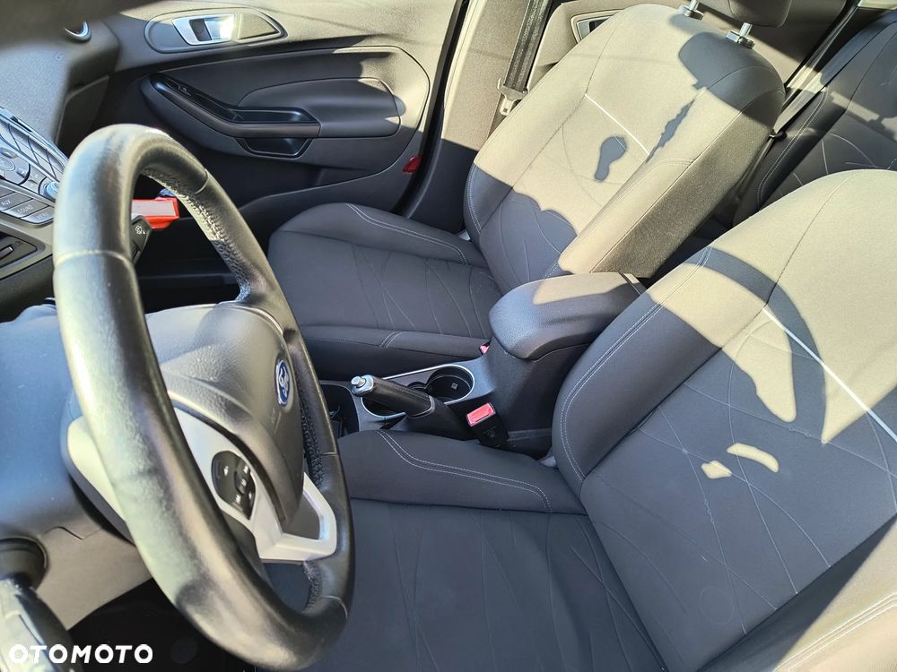 Ford Fiesta 1.25 Titanium EU5 - 2
