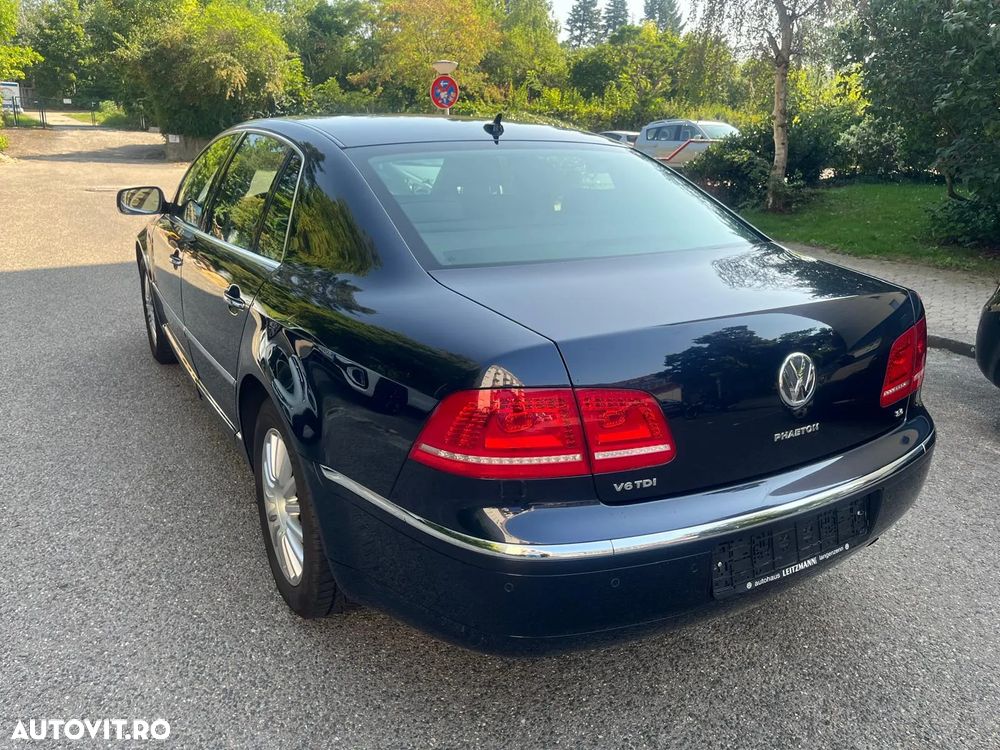 Volkswagen Phaeton - 4