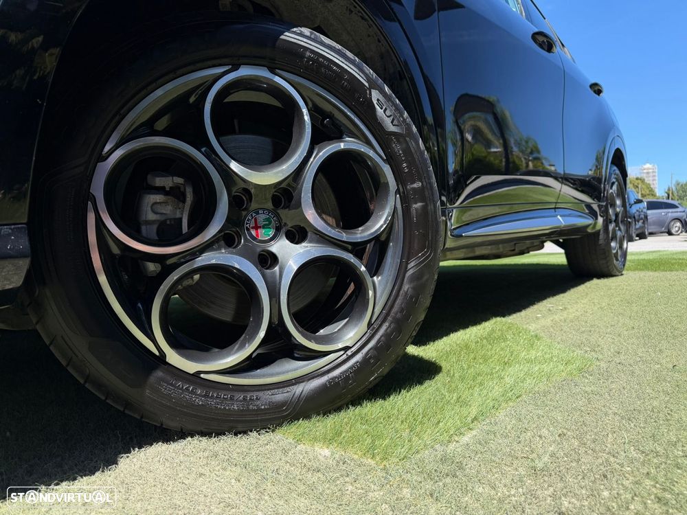 Alfa Romeo Tonale 1.3 Plug-In Hybrid TI e-AWD - 8