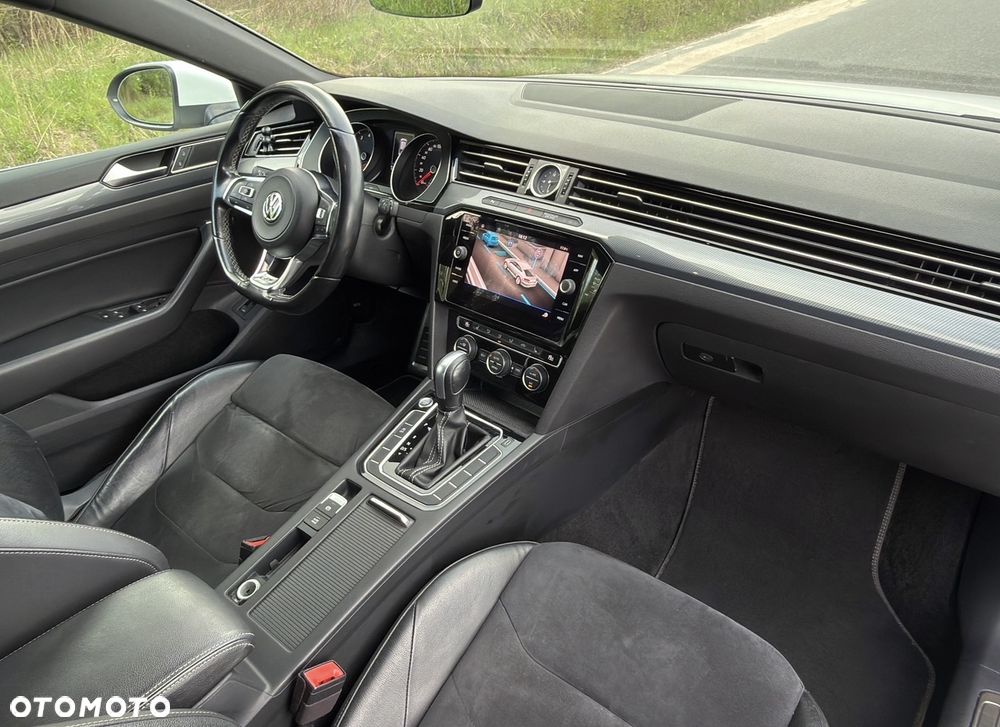 Volkswagen Arteon 2.0 TSI DSG R-Line - 35