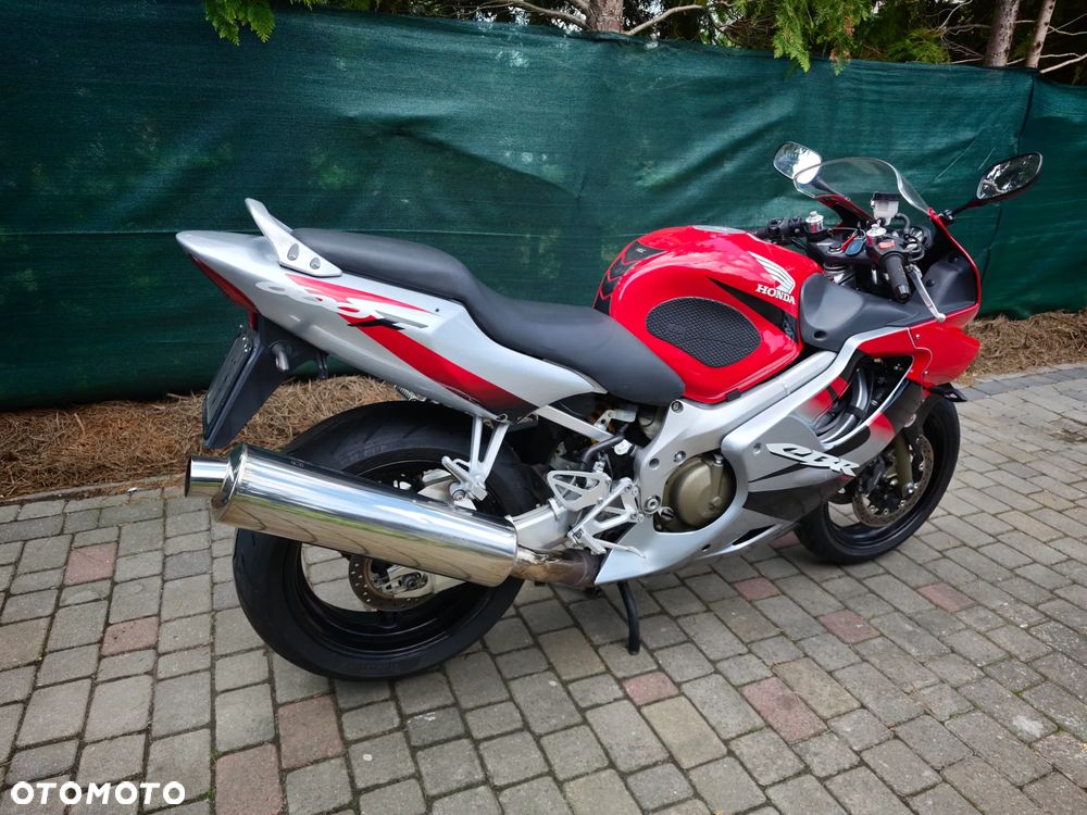 Honda CBR - 6