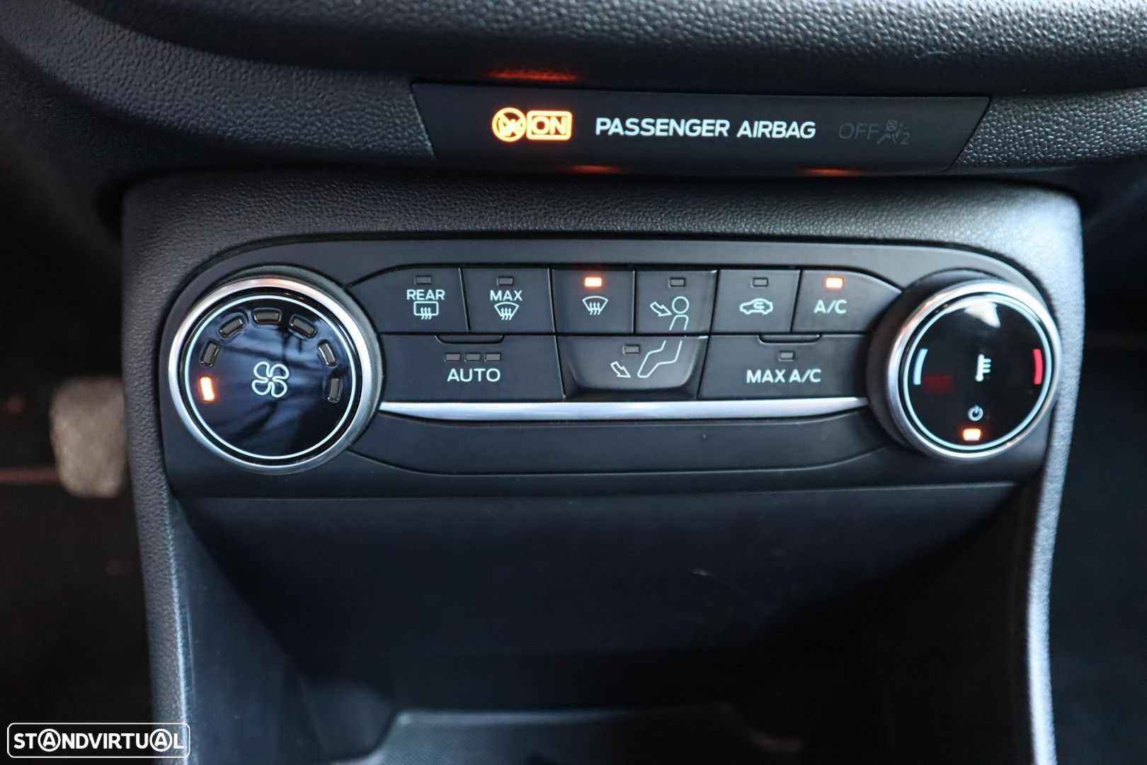 Ford Fiesta 1.0 EcoBoost ST-Line - 17