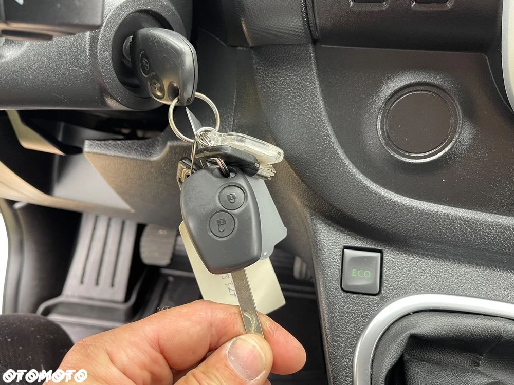 Renault Trafic - 34