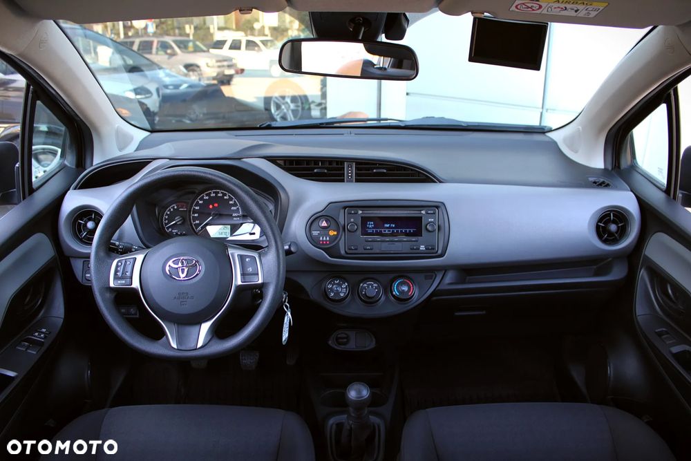 Toyota Yaris 1.0 Active - 13