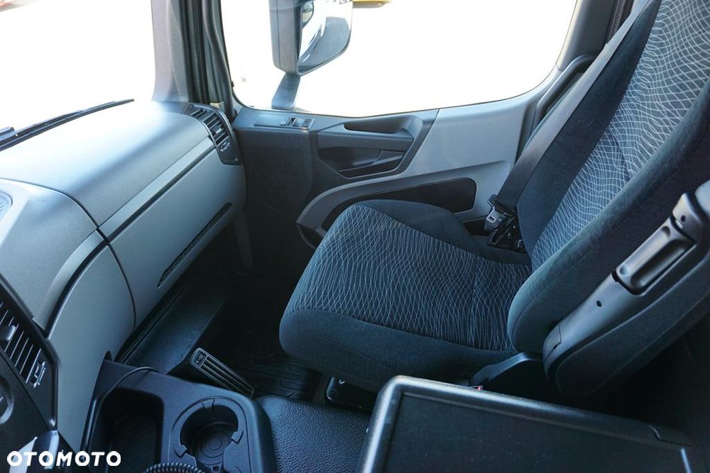 Mercedes-Benz ANTOS / 1830 / E 6 / CHŁODNIA + WINDA / 18 PALET / 118 000 KM - 39