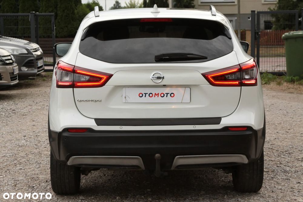 Nissan Qashqai 1.6 DIG-T 360 - 10