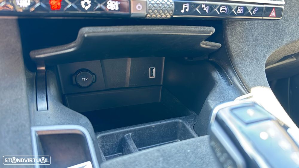 DS DS7 Crossback E-Tense Performance Line EAT8 - 42