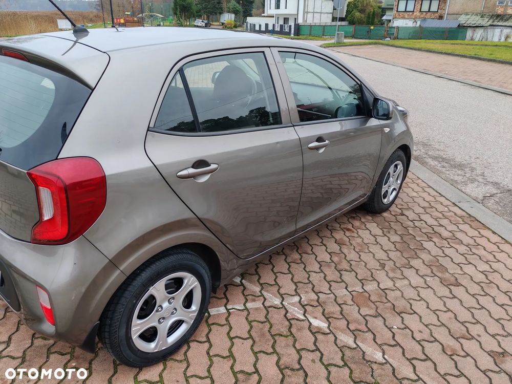Kia Picanto 1.0 L - 5