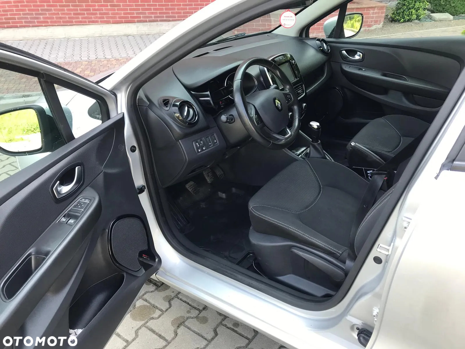 Renault Clio (Energy) dCi 90 Start & Stop LIMITED - 9