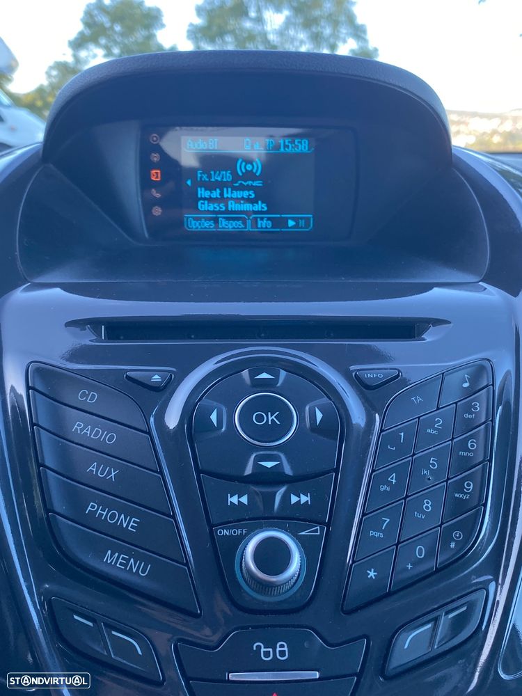 Ford Tourneo Courier 1.5 TDCi Titanium - 8